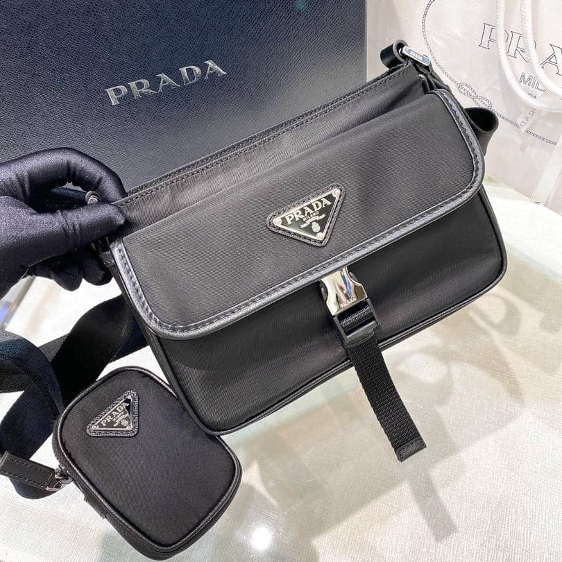 031Series-Messenger Bag